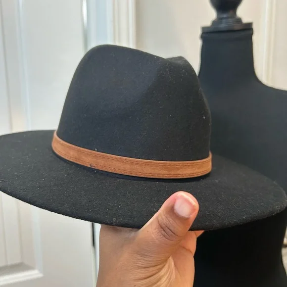 Black Felt Fedora Hat with Brown Suede Band and Tassel‎ Detail - Picture 4 of 5